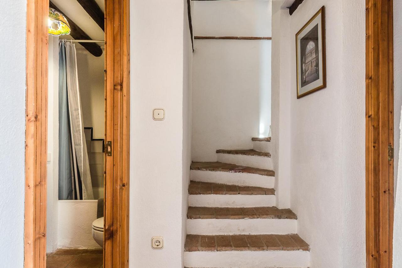 Casa Luna - 16th Century Traditional Spanish * Pinos del Valle